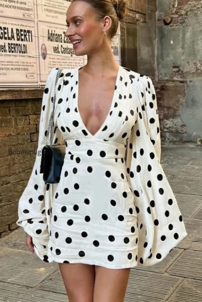vintage-polka-dot-bodycon-mini-dress